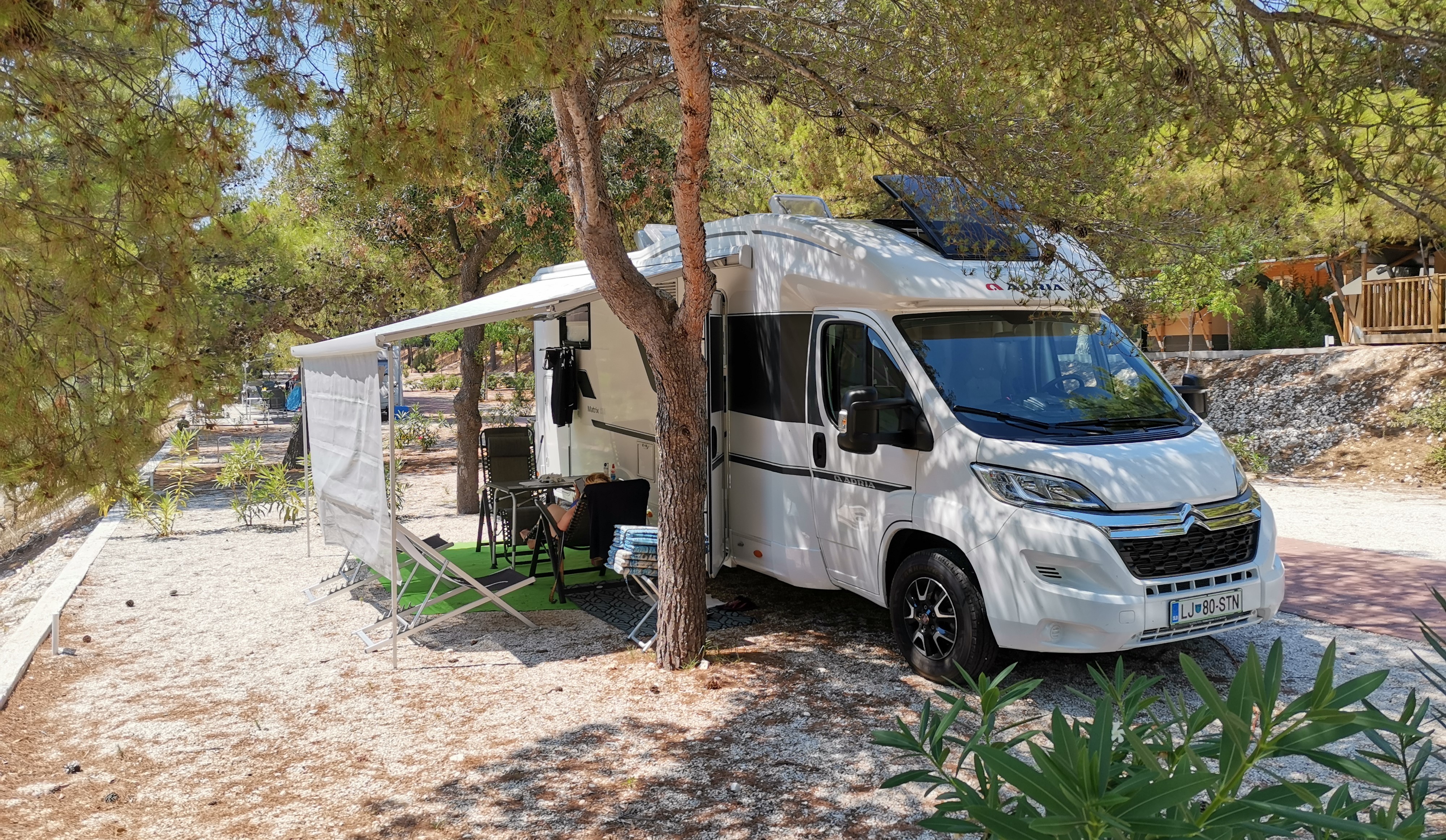 Avtodom za prvo vrsto ob morju